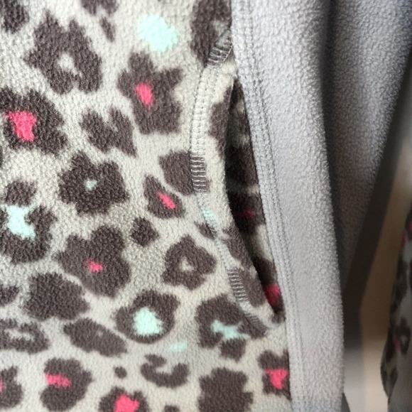 The North Face Girls' Gray Pink Animal Print Full Zip Fleece Hoodie Size XL - Picture 4 of 7